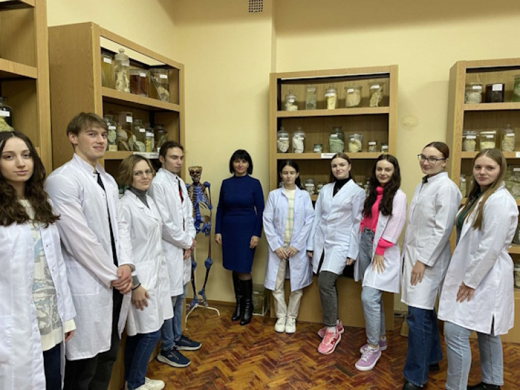 Студенти 3 курсу україномовної форми навчання відвідують патологоанатомічний музей 