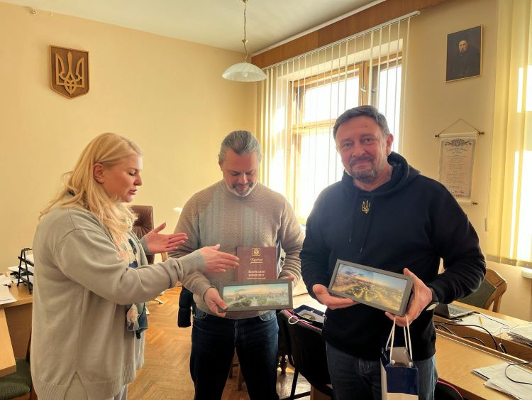 The Dean of the School of Medicine visited the Ivano-Frankivsk branch of School on the eve of the start of the spring semester