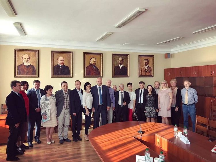 The first meeting of the specialized academic council D64.051.33 of the School of Medicine